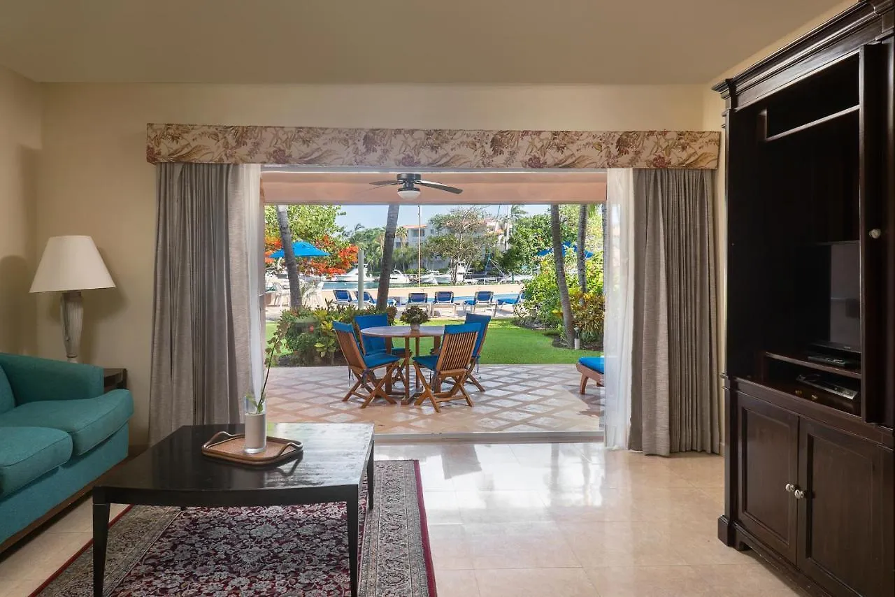 Rent Portobello Marina Y Villas プエルト・アベントゥラス