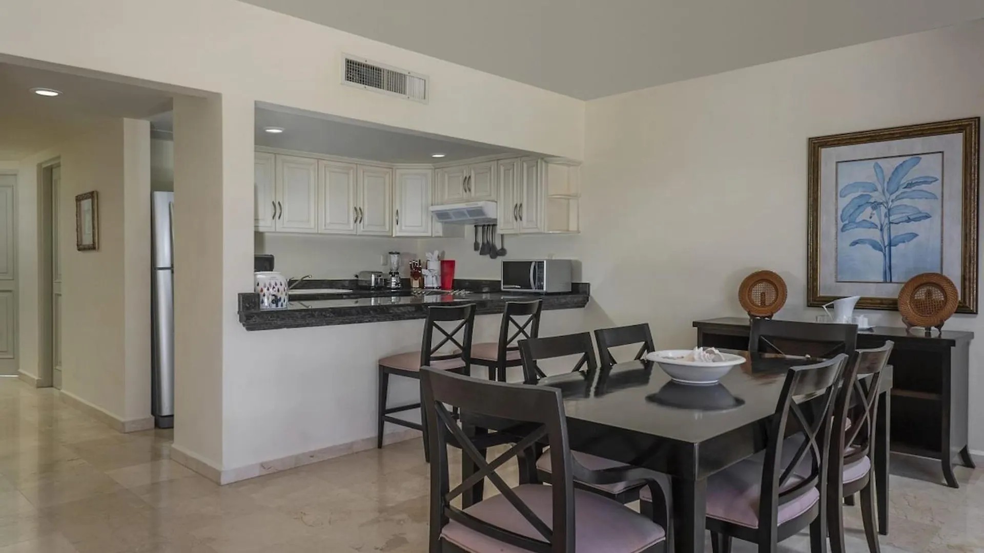 Rent Portobello Marina Y Villas プエルト・アベントゥラス